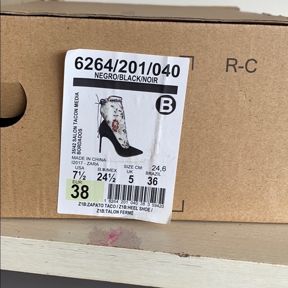 ZARA BASIC COLLECTION FLORAL BOOTIES - Picture 7 of 8